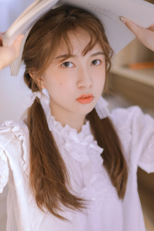 卢秀蓝